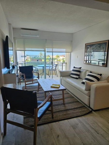 Departamento reciclado en venta Torre Marina I